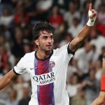 Ferran Torres celebra uno de sus dos goles anotados ante el Rennes en su estreno en Ligue 1 con el PSG.