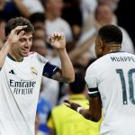 Fede Valverde celebra junto a Kylian Mbappé su gol en la victoria del Real Madrid ante el Inter en la Champions League 2026/27.