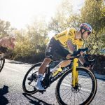 Wout van Aert rueda en cabeza durante la cuarta etapa de la Vuelta a España 2026 en Andorra
