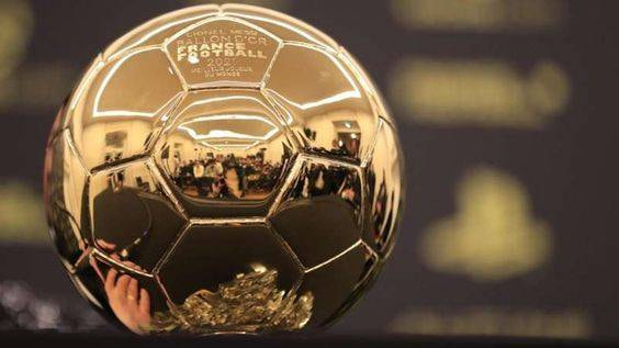 Ballon d'Or award, premio Balon de Oro, Golden Ball.