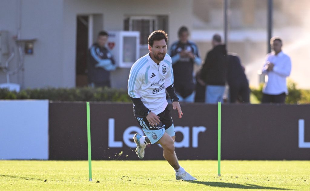 Lionel Messi, Training, Argentina, Last Match with the international team.