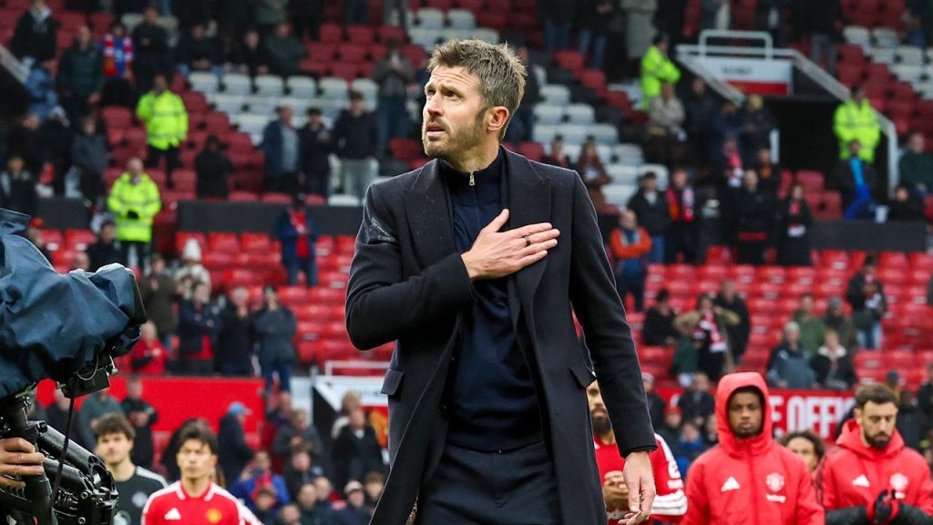 Manchester United, Michael Carrick, Bruno Fernandes, Old Trafford, Premier League
