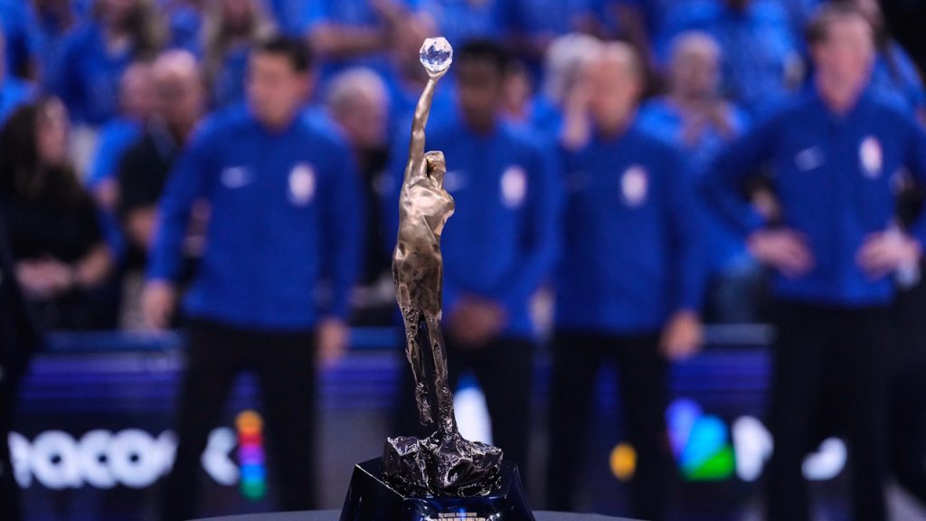 The Michael Jordan Trophy, MVP, NBA, Basketball
