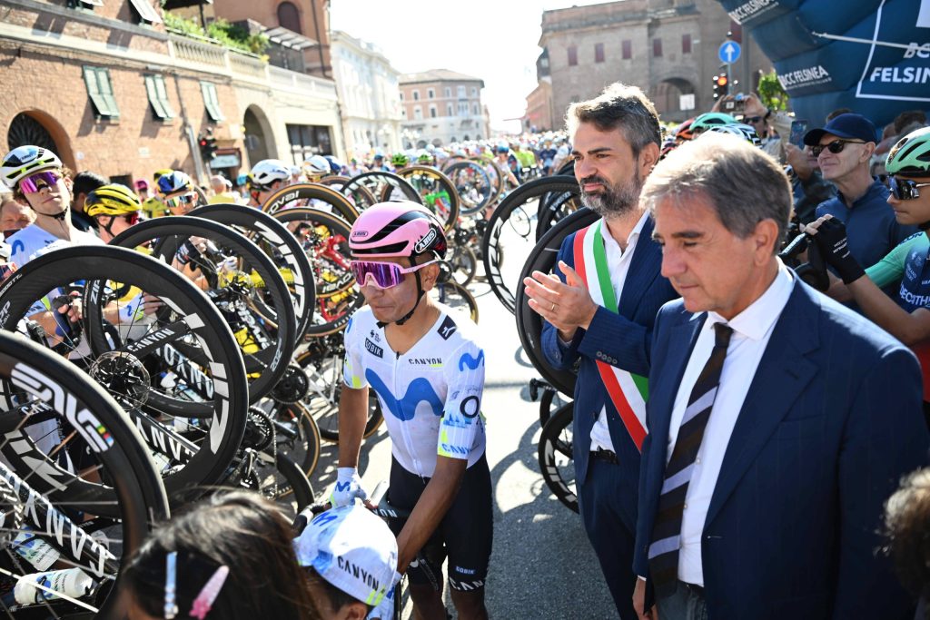 Nairo Quintana, Pasillo de Honor, Italia, Giro de Emilia, Octubre 2026