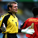 Santi Cañizares durante el partido entre Yugoslavia y España de la Eurocopa 2000 en Brujas.