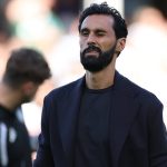 Álvaro Arbeloa durante el partido entre su equipo, el Fulham, y el Manchester United de la Premier League 2026/27, finalizado con 1-1 en el marcador.