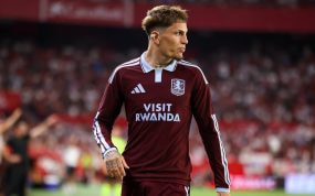 Alejandro Garnacho, durante el partido entre el Sevilla FC y el Aston Villa, correspondiente al Trofeo Antonio Puerta 2026.