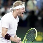 Alejandro Davidovich celebra la consecución del Masters 1000 de Shanghái 2026 tras ganarle la final a Rafa Jódar.
