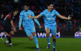 Franco Pizzichillo celebra el gol anotado a Tigre en la victoria del Montevideo City Torque por 0-1 en la vuelta de los octavos de final de la Copa Sudamericana 2026.