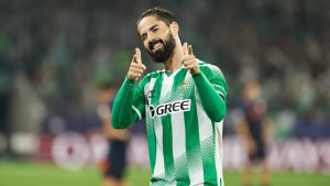 Isco Alarcón retoma la batuta del Real Betis
