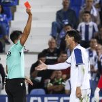 Álvaro Morata recibe una tarjeta roja durante el partido entre el Leganés y el Córdoba de LaLiga HyperMotion 2026/27.