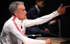 Luis Enrique, entrenador del PSG, durante la rueda de prensa previa al partido ante el FC Barcelona de la fase liga de la Champions League 2026/27.